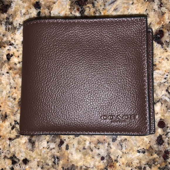 Brown/bifold/Coach men’s wallet. - Picture 1 of 9